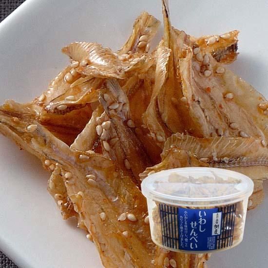 ローソンストア100“中の人”おすすめの「隠れた名品」公開。新商品「シャルロットケーキ」は5月19日から - グルメ Watch