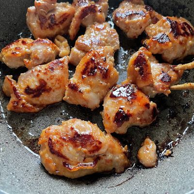 鶏もも肉の白みそ漬け焼き