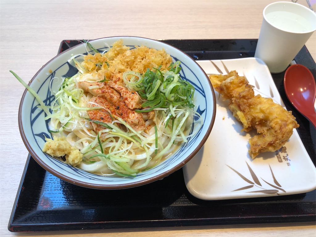 サラダチキンで簡単！バンバンジー麺サンヨー食品