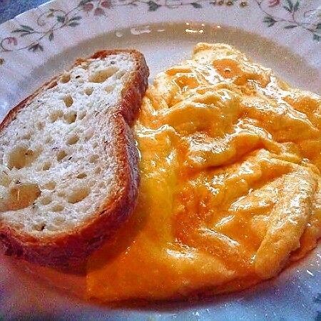 ビルズ風スクランブルエッグの作り方 - YouTube