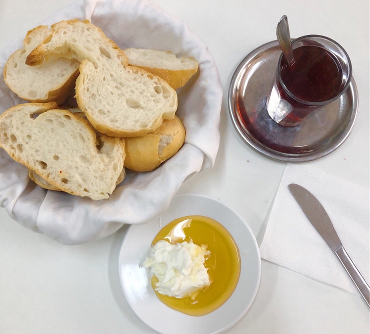 トルコ人は朝ごはんが好き!トルコの定番朝食メニューを紹介Toruko Tabibu