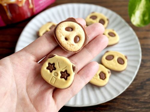 高評価 「今年も出ました❗️さくパンちゃんの焼き芋- カバヤ さくさくぱんだ 焼き芋ブリュレ」のクチコミ・評価 - レビュアーさん もぐナビ