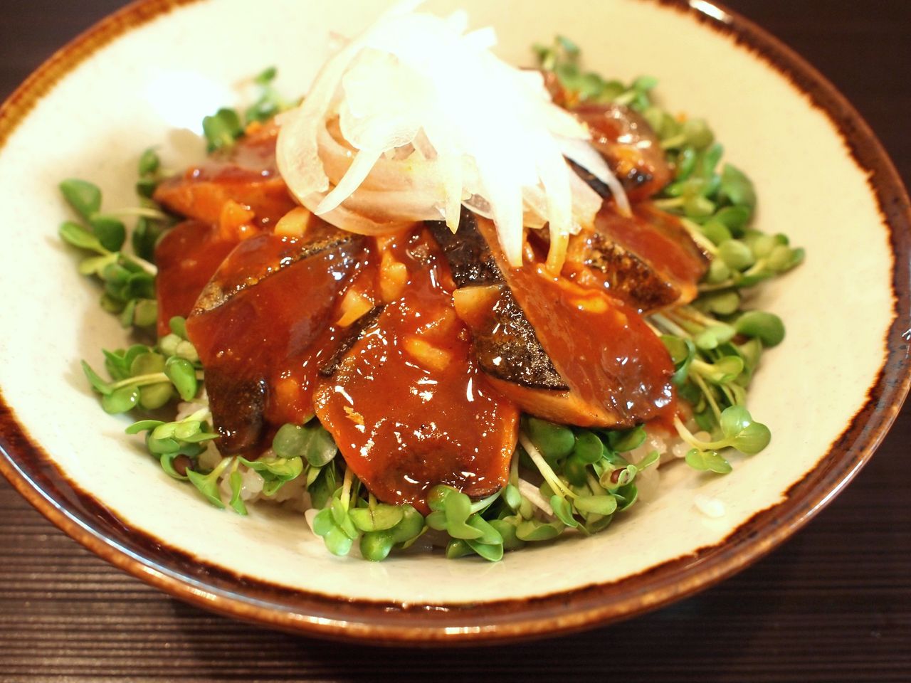 野菜の肉巻き蒸し・えごま油コチュジャンだれ - 油屋ごはん