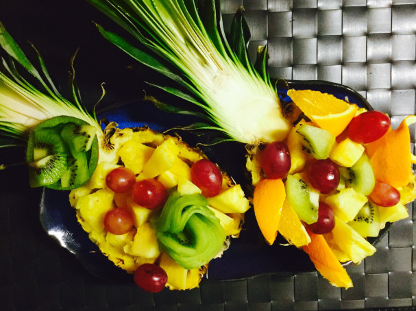 カットフルーツ 1000円以下で豪華なフルーツ盛り合わせプレートを作る7分動画