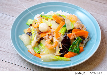 ささっと満腹！青梗菜のオイスター炒め丼