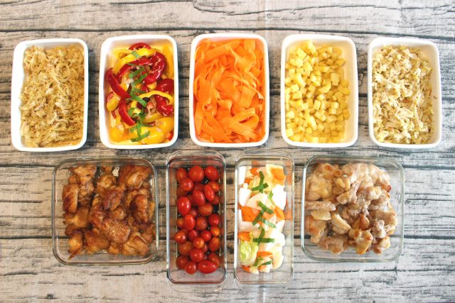 暑い季節にぴったり。簡単「夏の常備菜」レシピ&作り置きのコツキナリノ