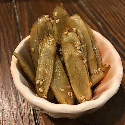 ごぼうの冷凍保存は正しい下準備がカギ！解凍しても美味しくいただけるコツや豆知識も。frozen by analyst.jp