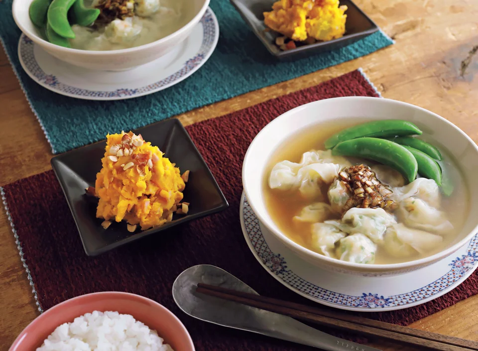 「えびワンタンとかにつみれのスープ」＆春巻き、小松菜のみそ白あえ 3人分