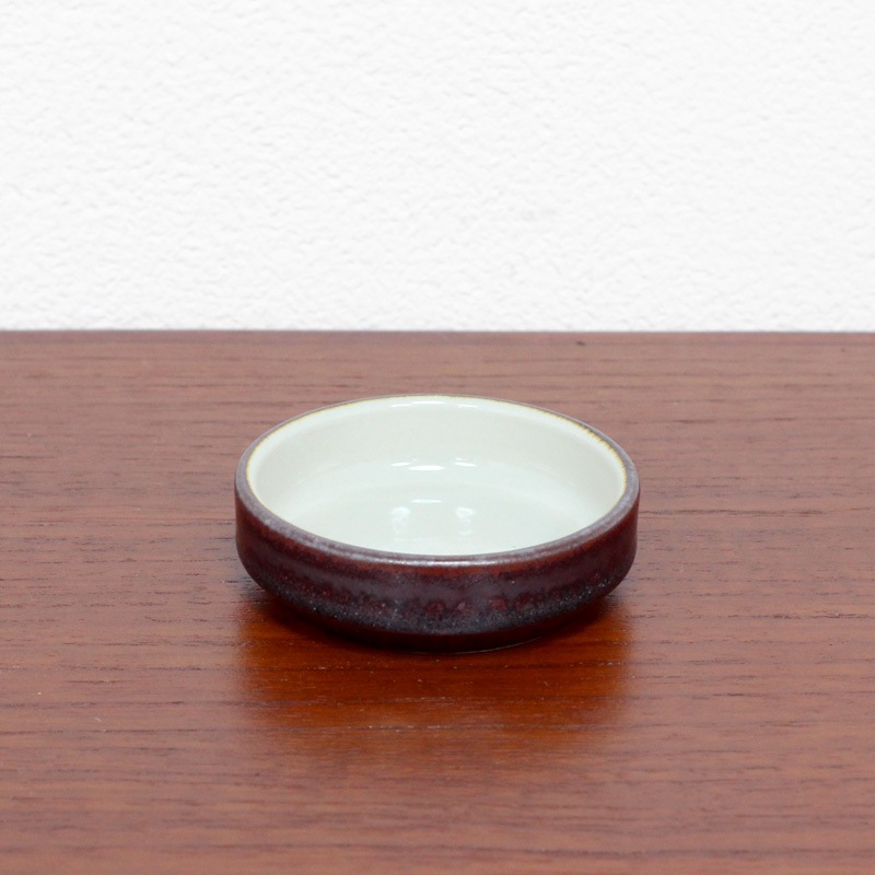 北欧ヴィンテージ食器 デンマーク製 デンマーク製ヴィンテージ陶器ボウル 郷愁感漂う美