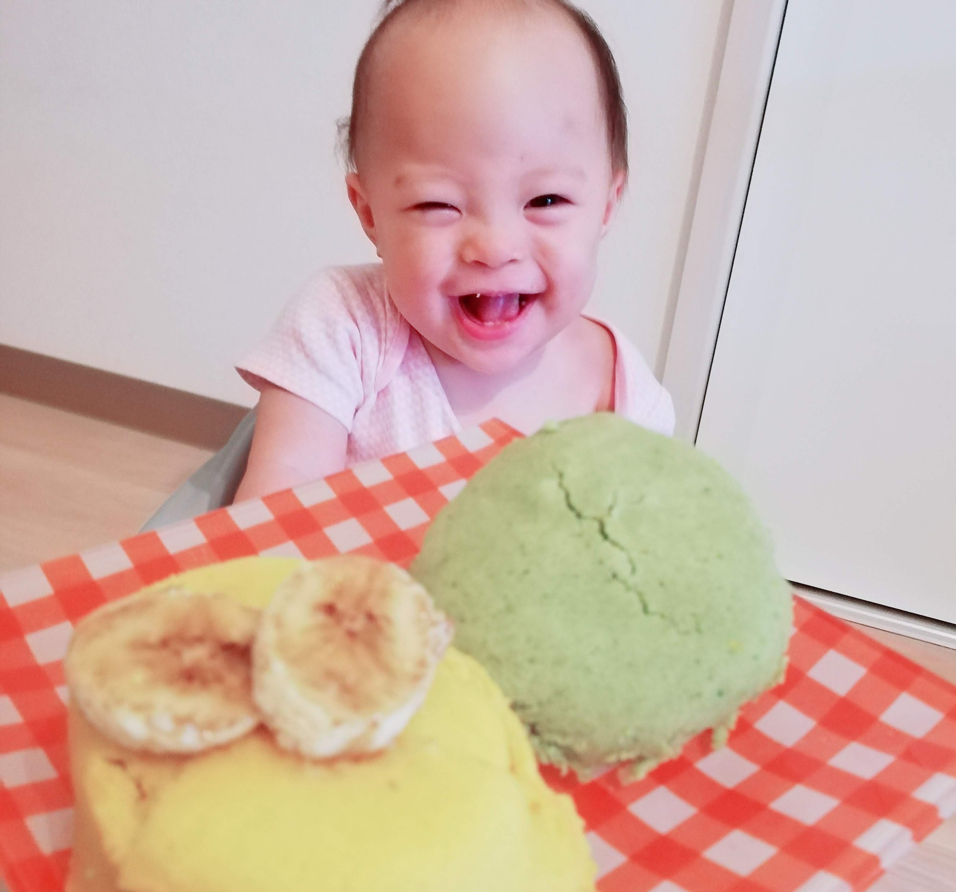 レンジで3分!ほわほわ♡バナナの米粉蒸しパン