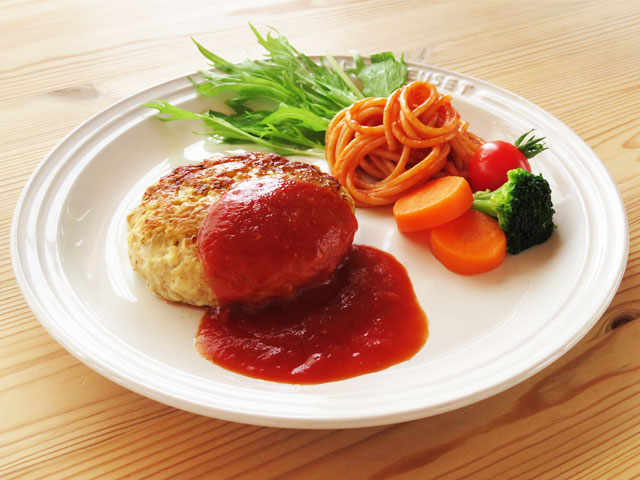 豆腐と鶏肉のふんわりハンバーグ