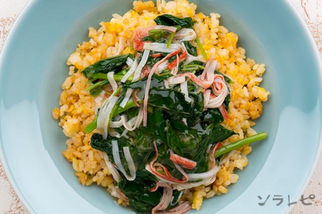 生姜薫る、モロヘイヤと豚こまの卵スープ