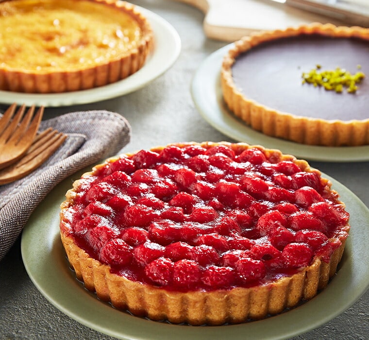 おしゃれセミリアルでかわいいフルーツタルトイラスト・フリー素材なら「シンテリ」