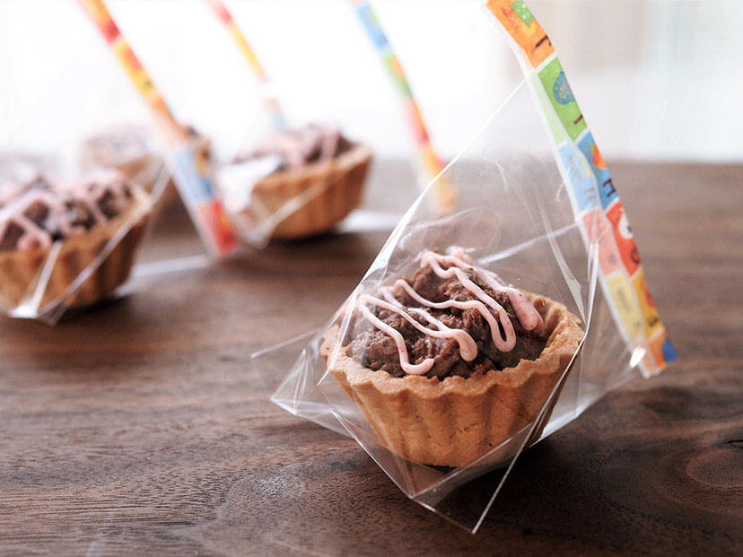 デコってかわいい簡単友チョコ