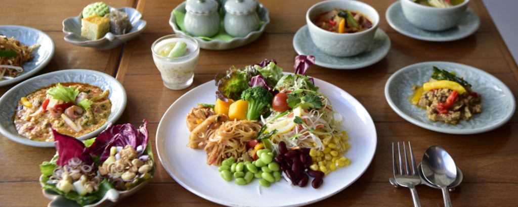 表参道 体に優しい薬膳ランチを楽しむ『10ZEN 青山店』